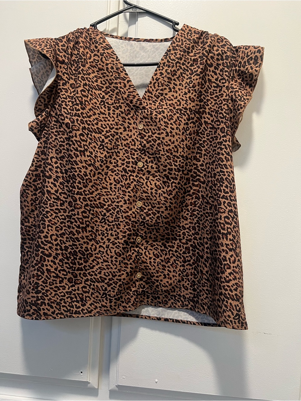 Leopard Print V‑Neck Button Front Sleeveless Blouse - Brown